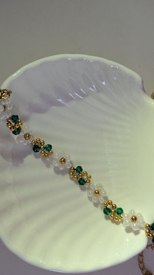 Chic Floral Bracelet